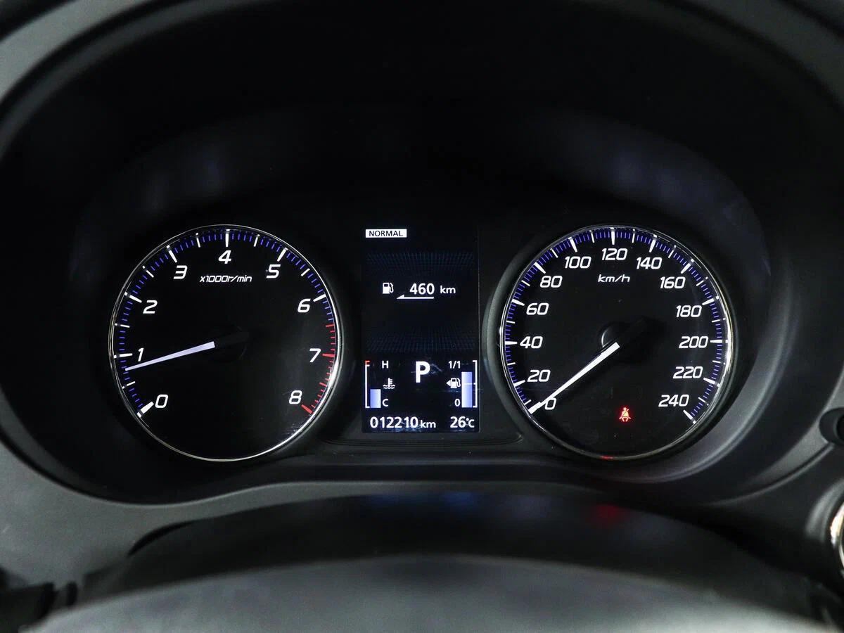 Mitsubishi Outlander 2022, синий