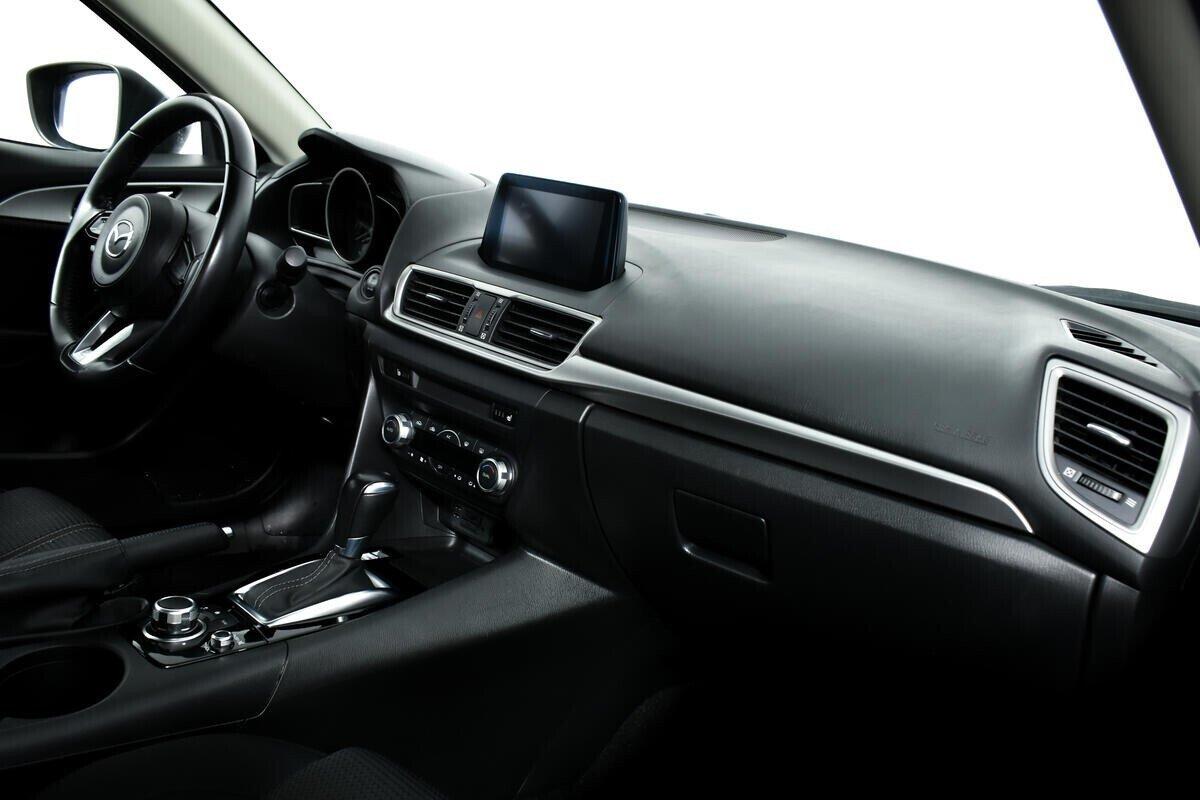 Mazda 3 2018, синий
