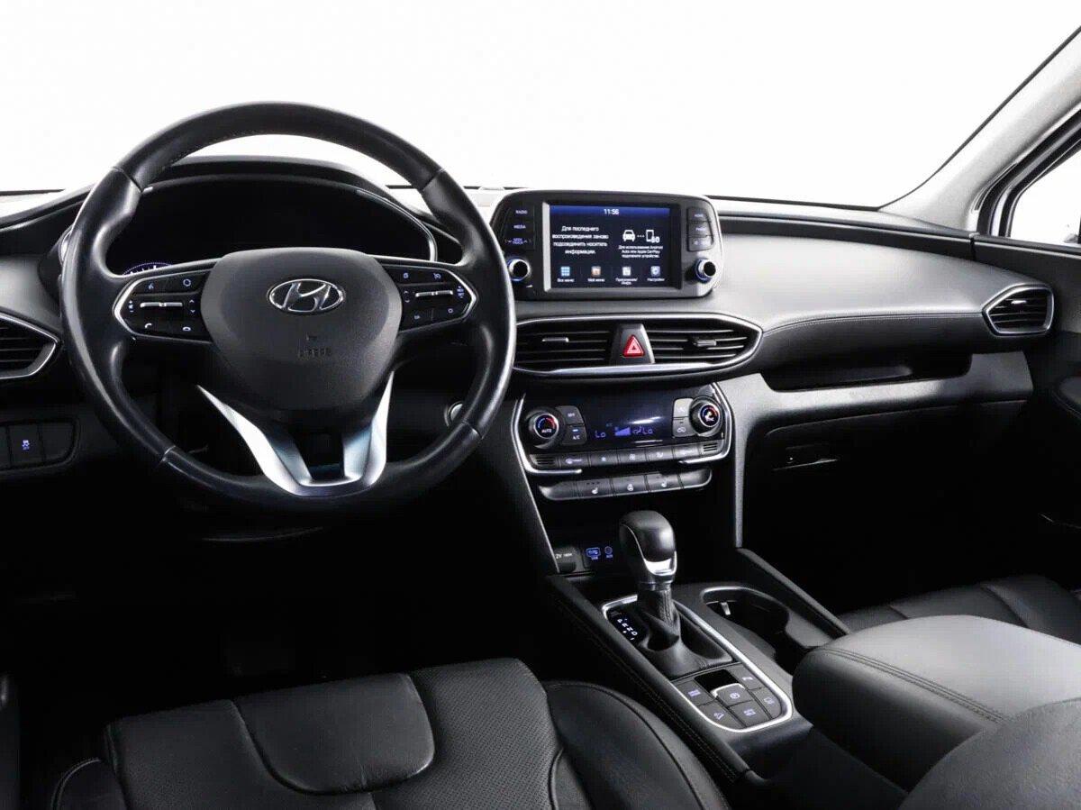 Hyundai Santa Fe 2018, белый