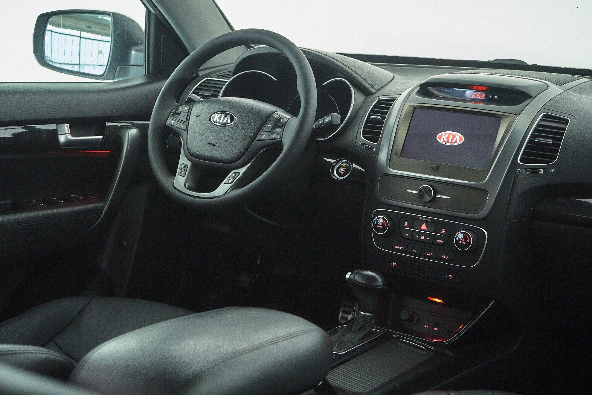 Kia Sorento 2020, белый