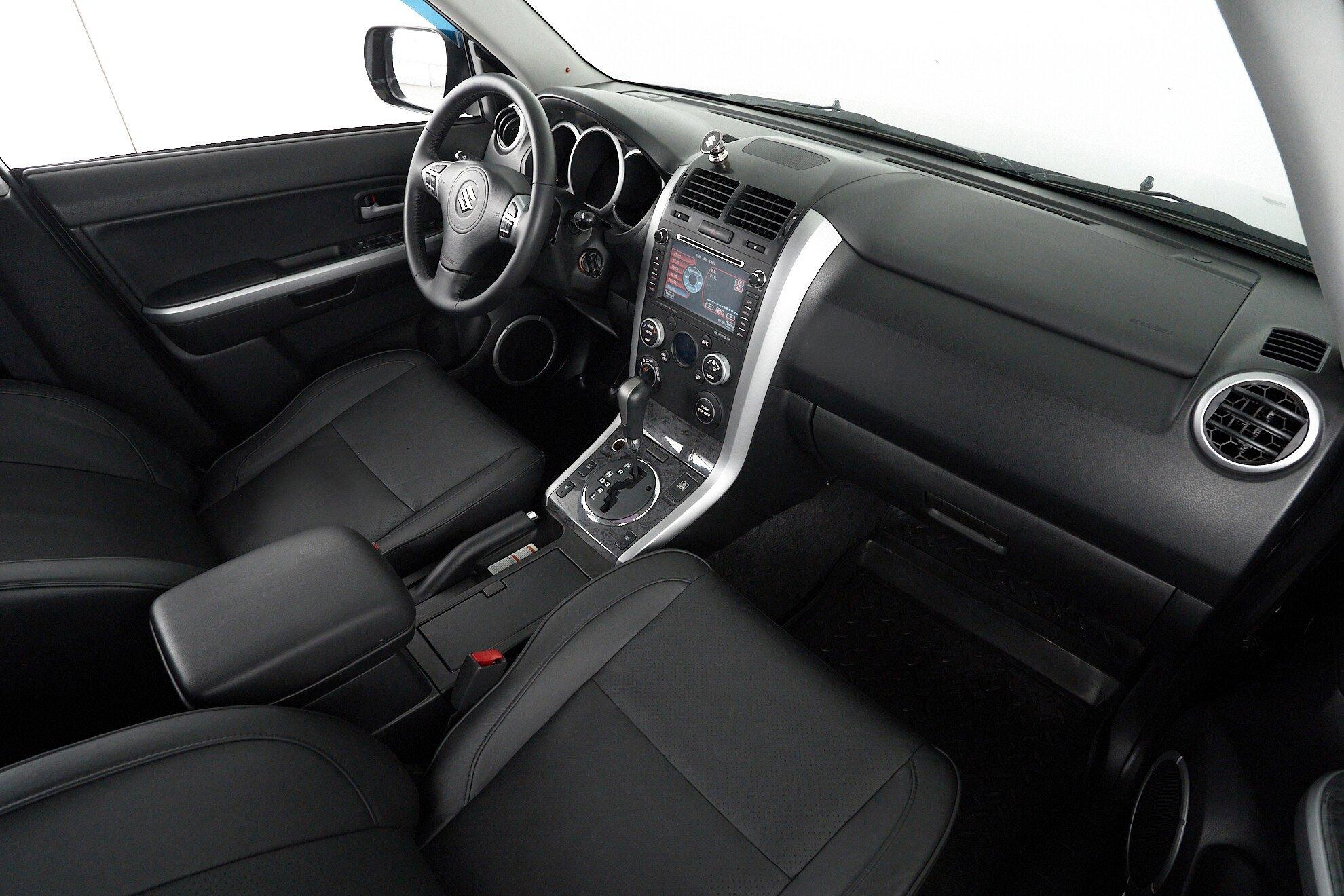 Suzuki Grand Vitara 2010, фиолетовый