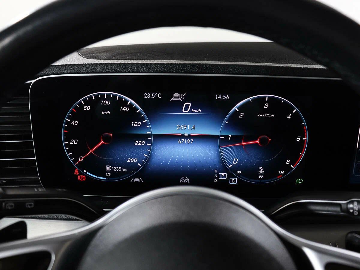 Mercedes-Benz GLE 2021, коричневый