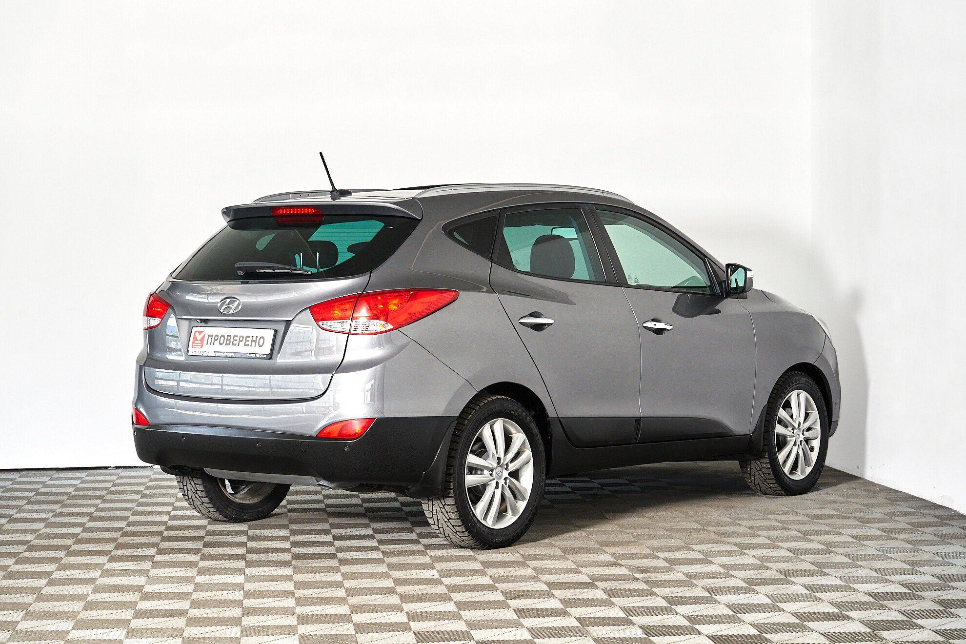 Hyundai ix35 2010, серый