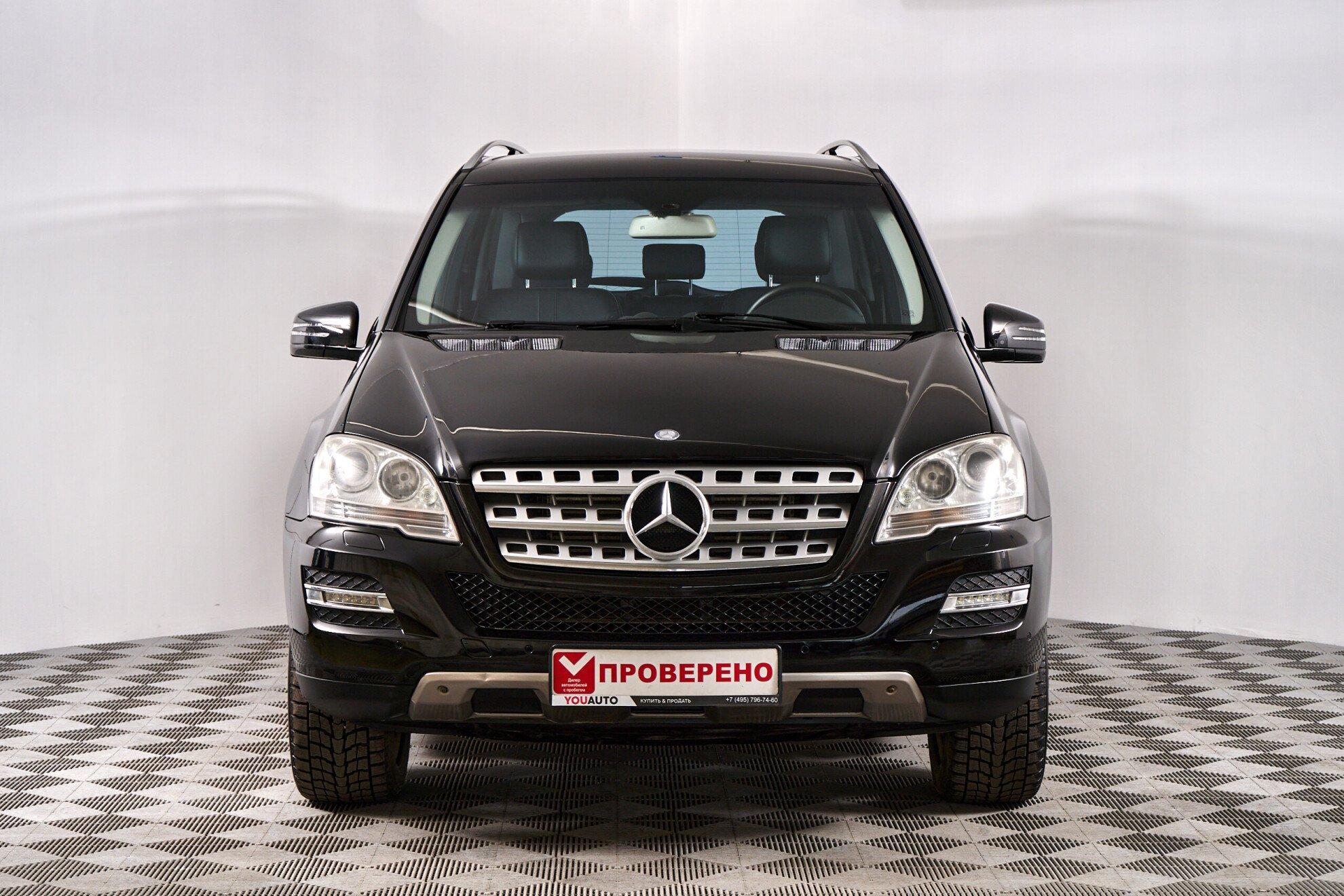 Mercedes-Benz M-Класс 2011, черный