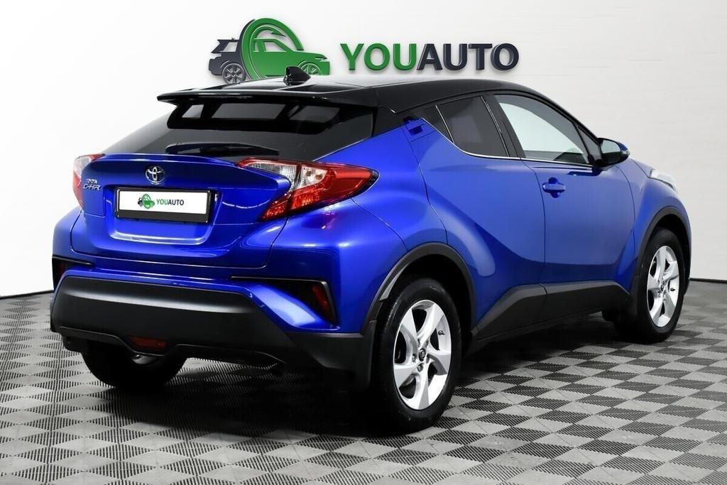 Toyota C-HR 2018, синий
