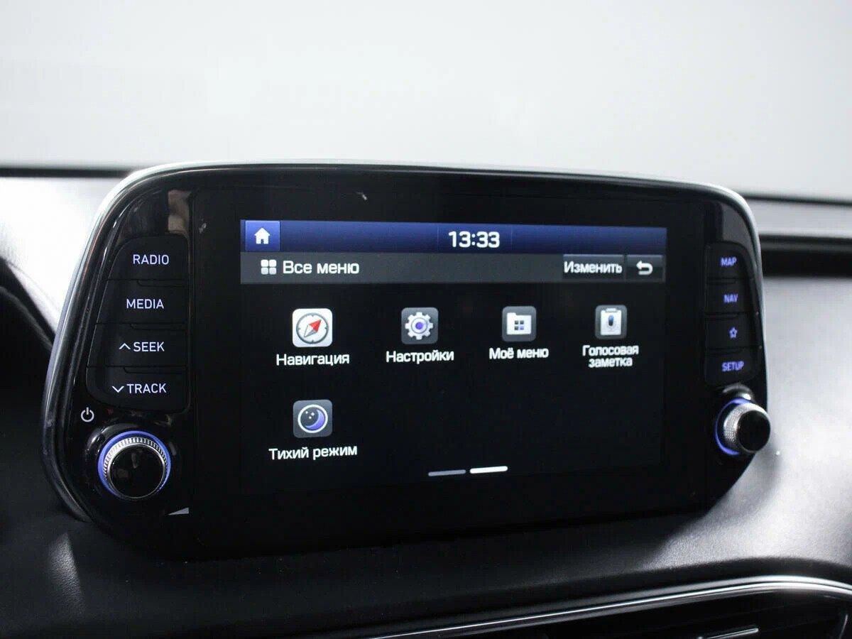 Hyundai Santa Fe 2019, белый