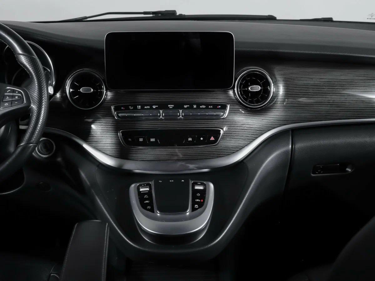 Mercedes-Benz V-Класс 2021, черный