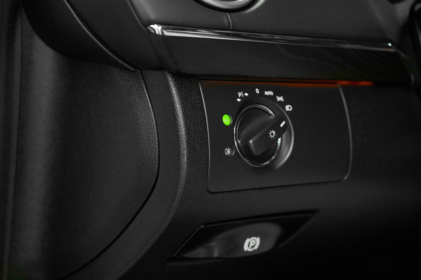 Mercedes-Benz GL-Класс 2012, белый