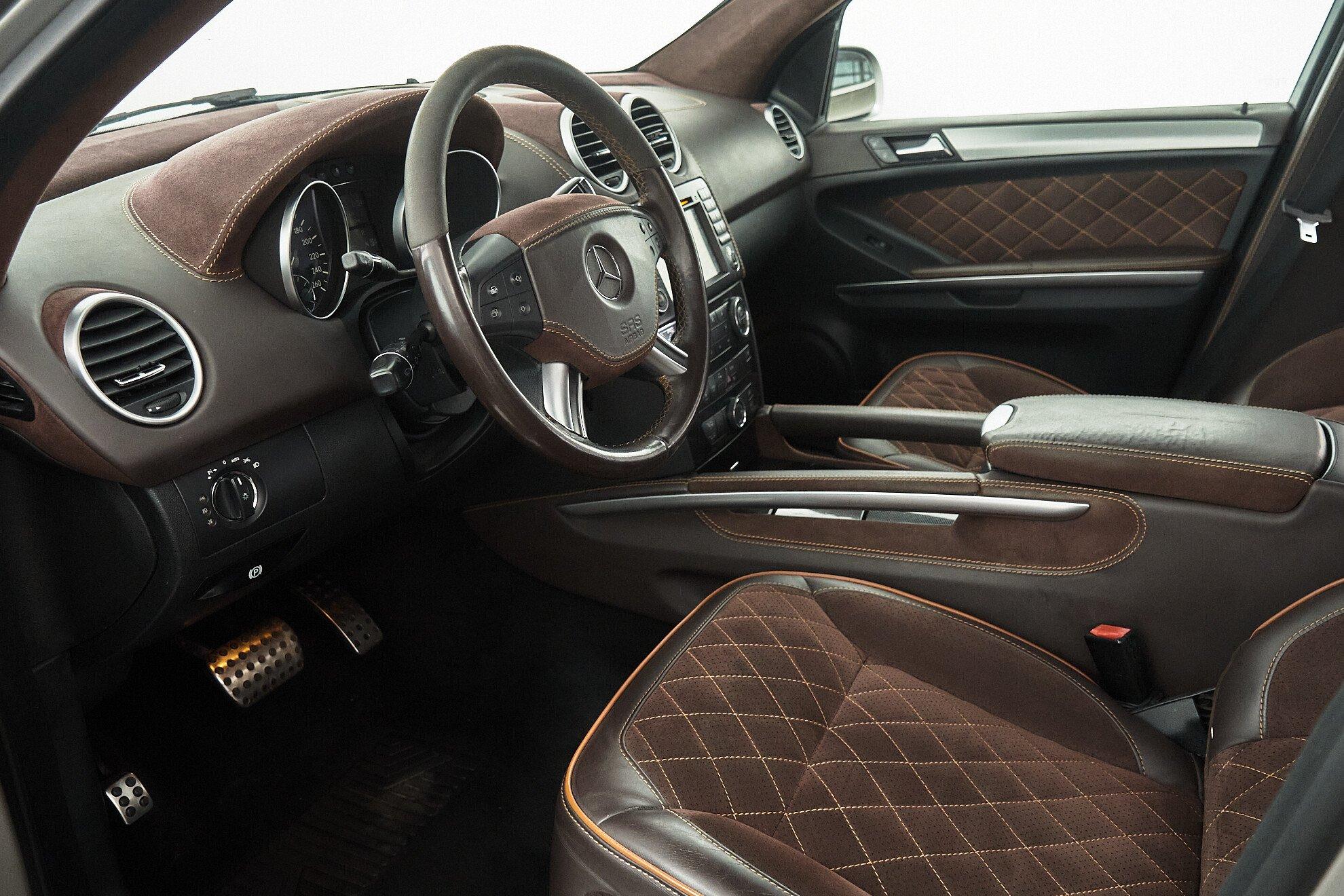Mercedes-Benz M-Класс 2007, серебряный