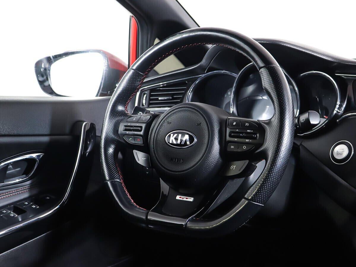 Kia Ceed GT 2018, красный