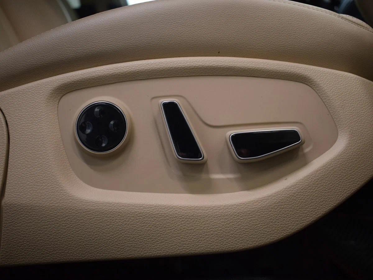 Genesis G80 2018, серый