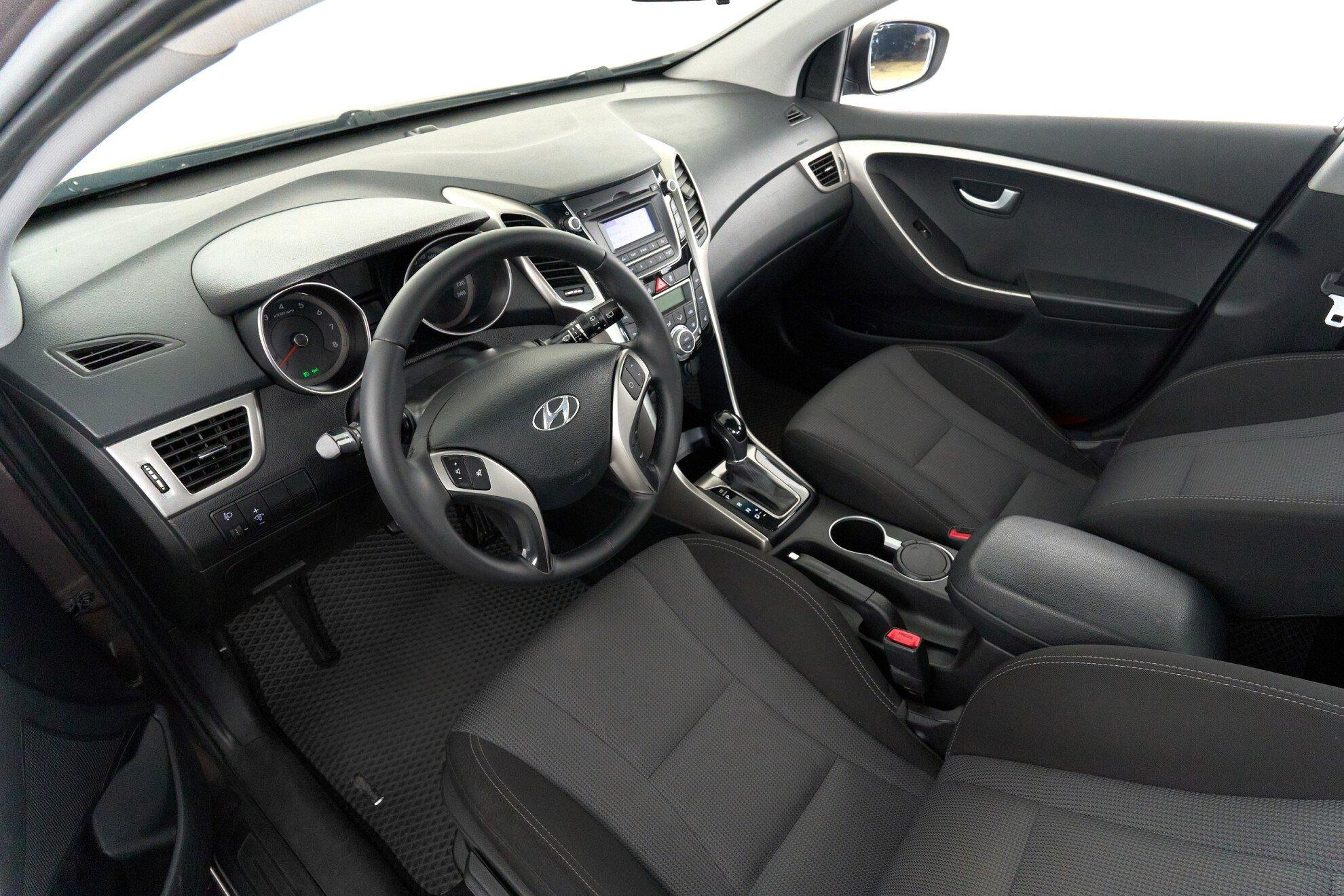 Hyundai i30 2014, коричневый