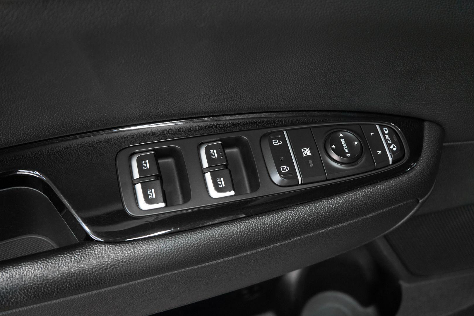 Kia Optima 2018, черный