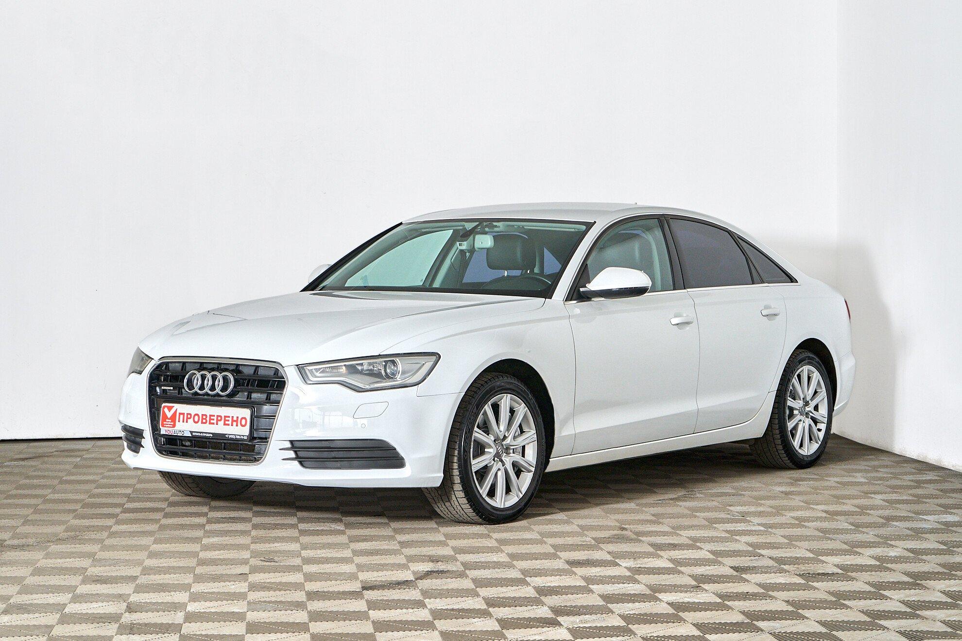 Audi A6 2011, белый
