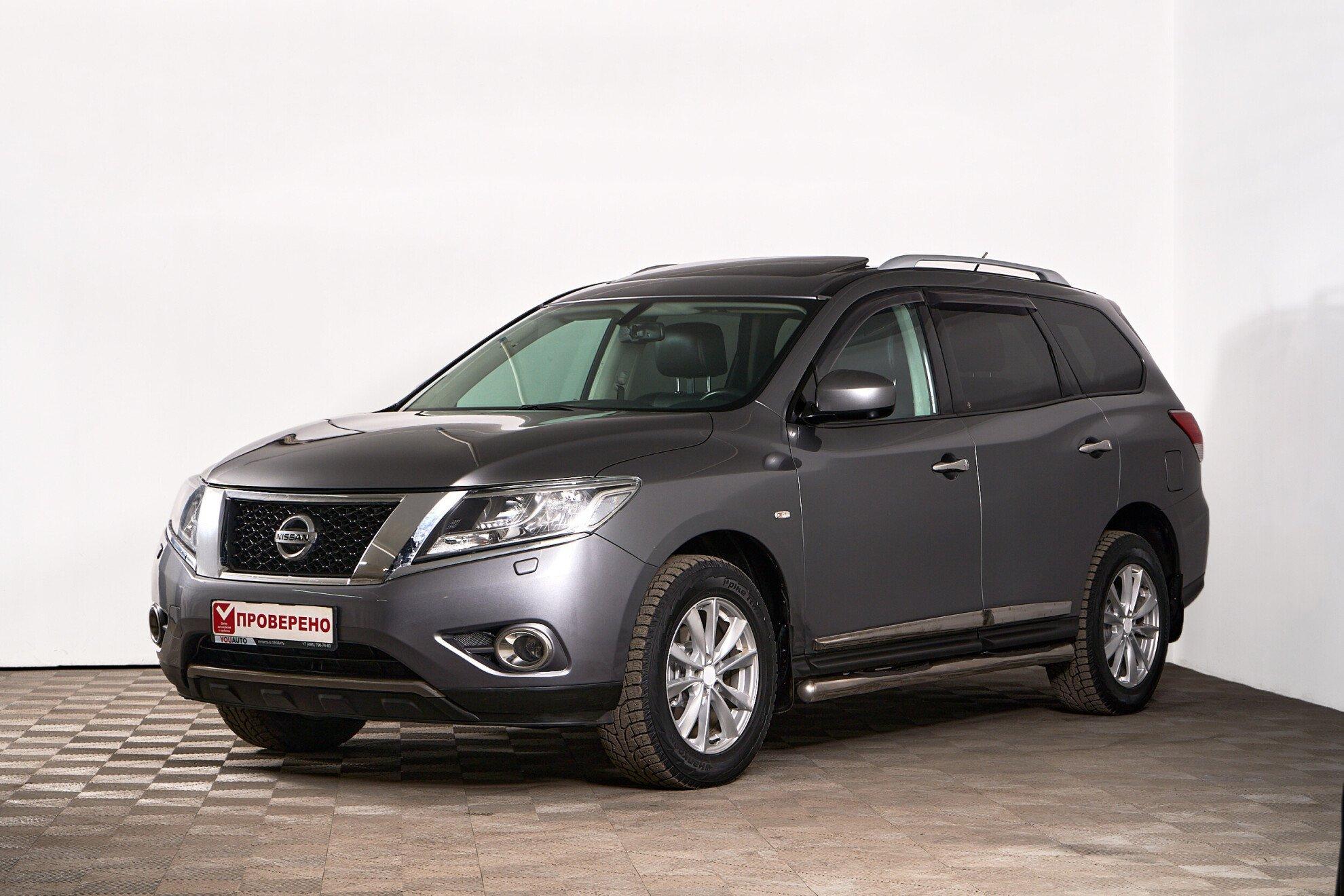 Nissan Pathfinder 2014, серый
