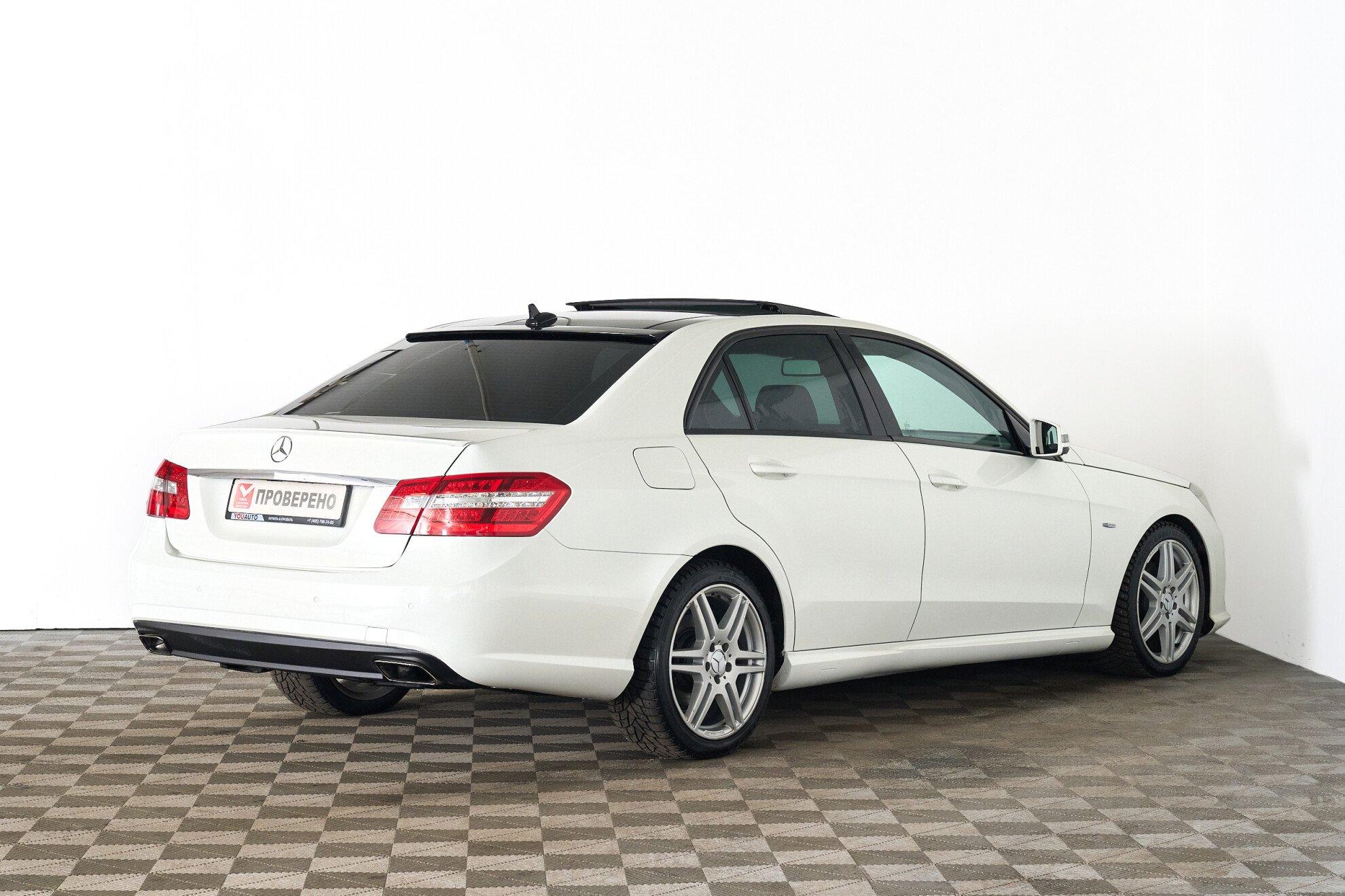 Mercedes-Benz E-Класс 2012, белый