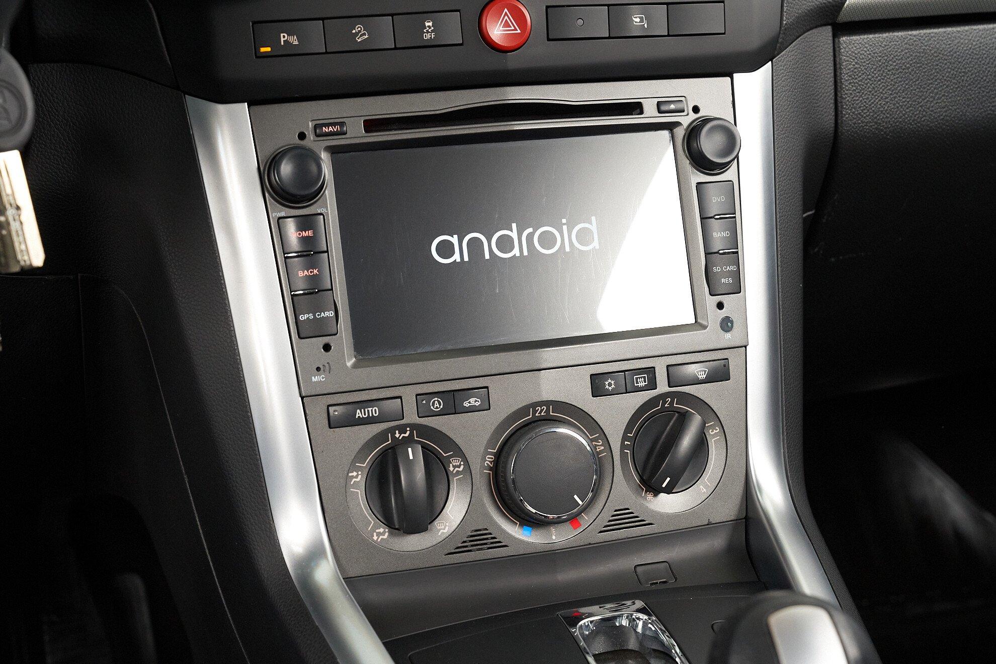 Opel Antara 2013, серый