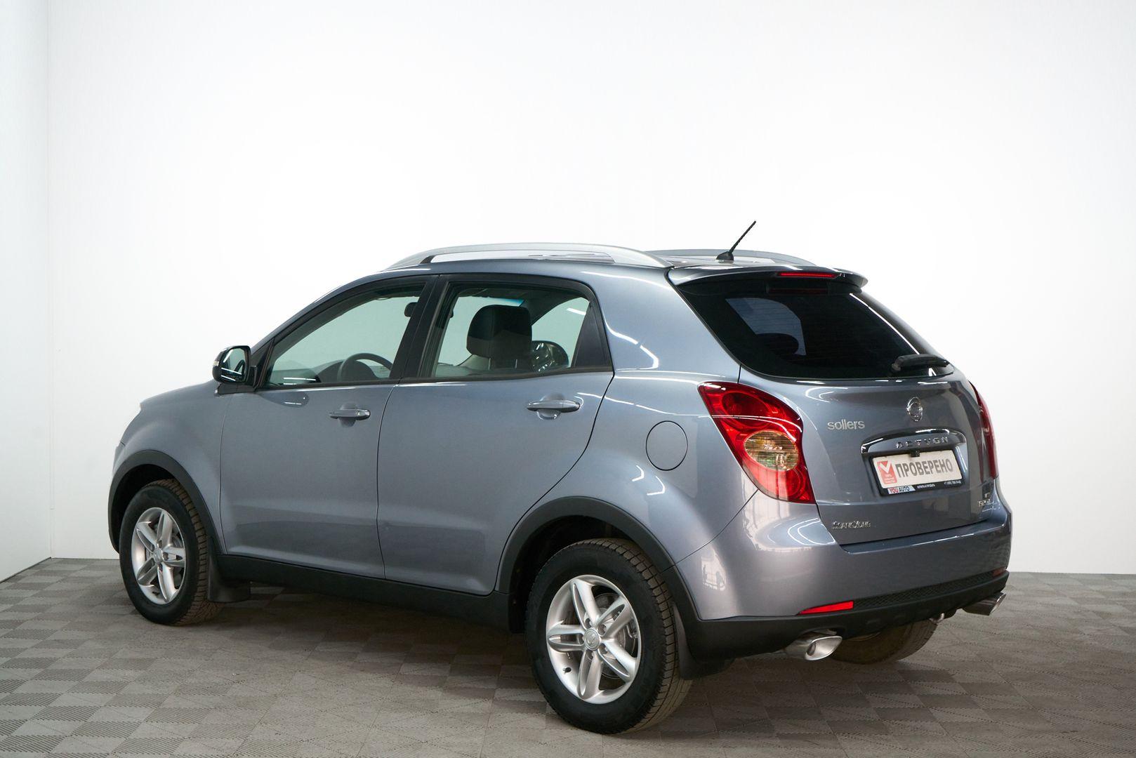 SsangYong Actyon 2011, серый