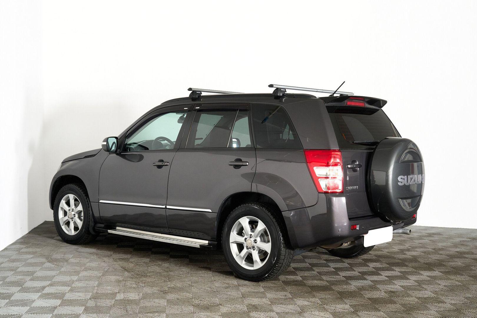 Suzuki Grand Vitara 2014, серый