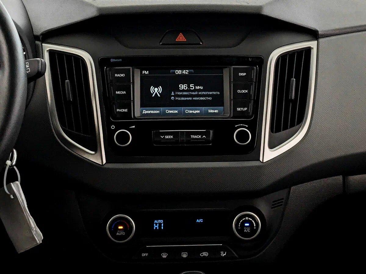Hyundai Creta 2021, серебряный