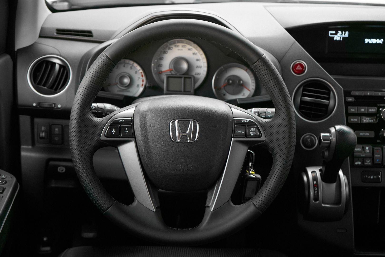 Honda Pilot 2013, белый