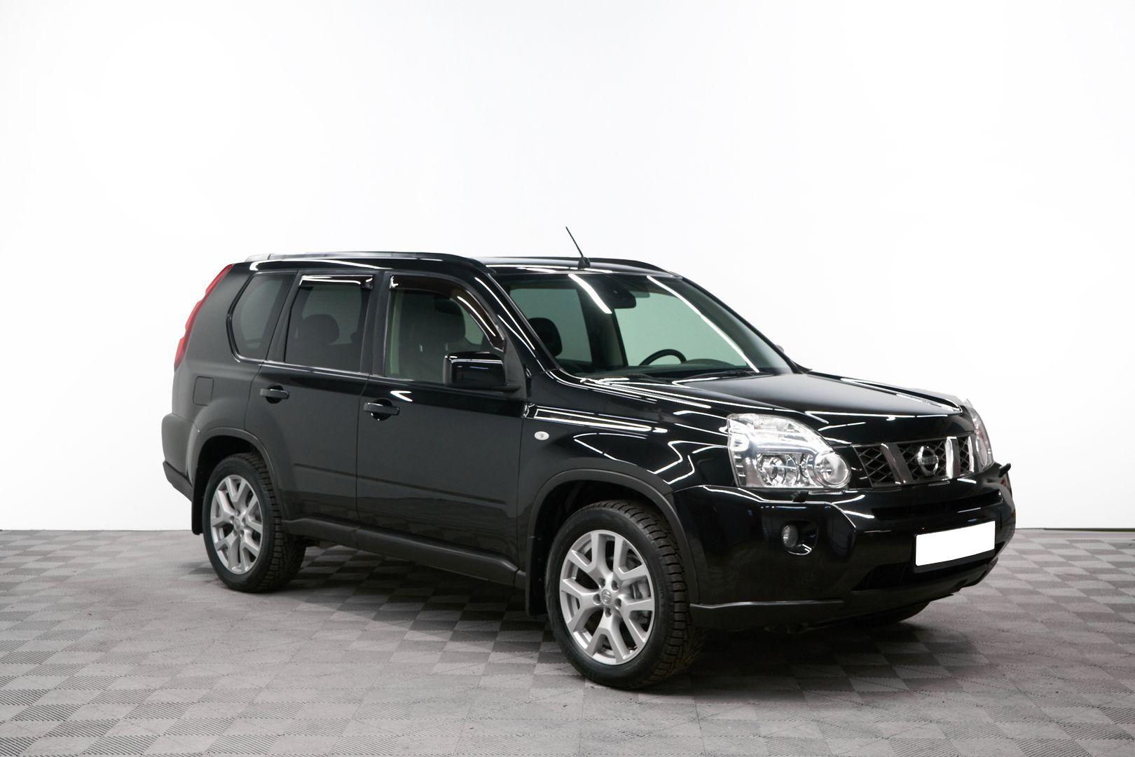 Nissan X-Trail 2010, черный