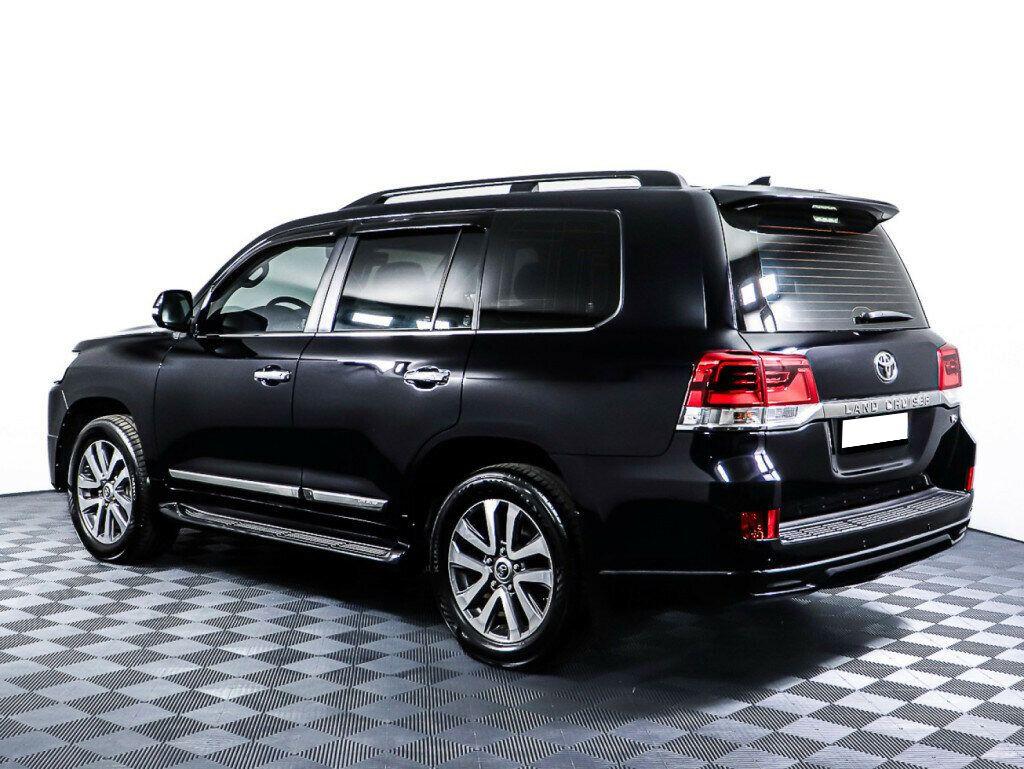 Toyota Land Cruiser 2019, черный