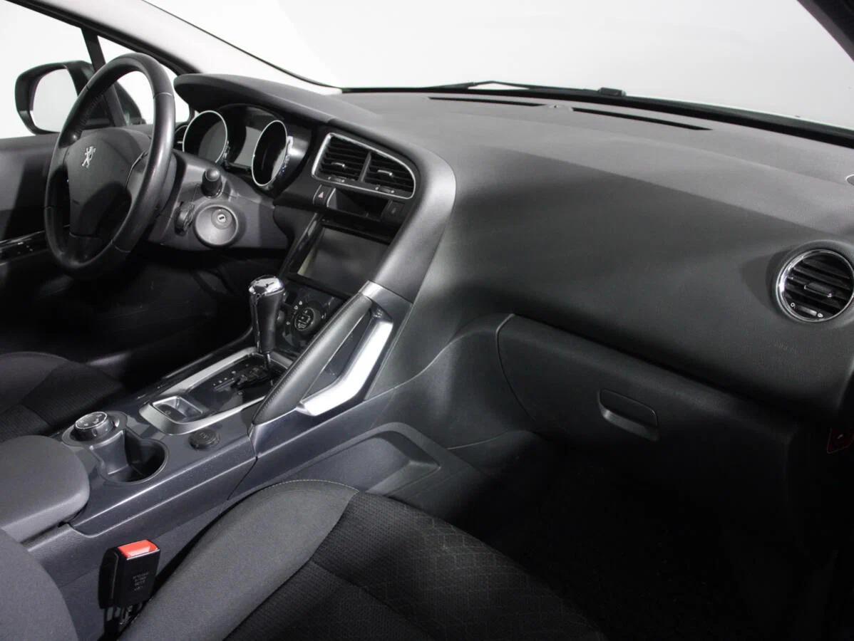 Peugeot 3008 2014, белый