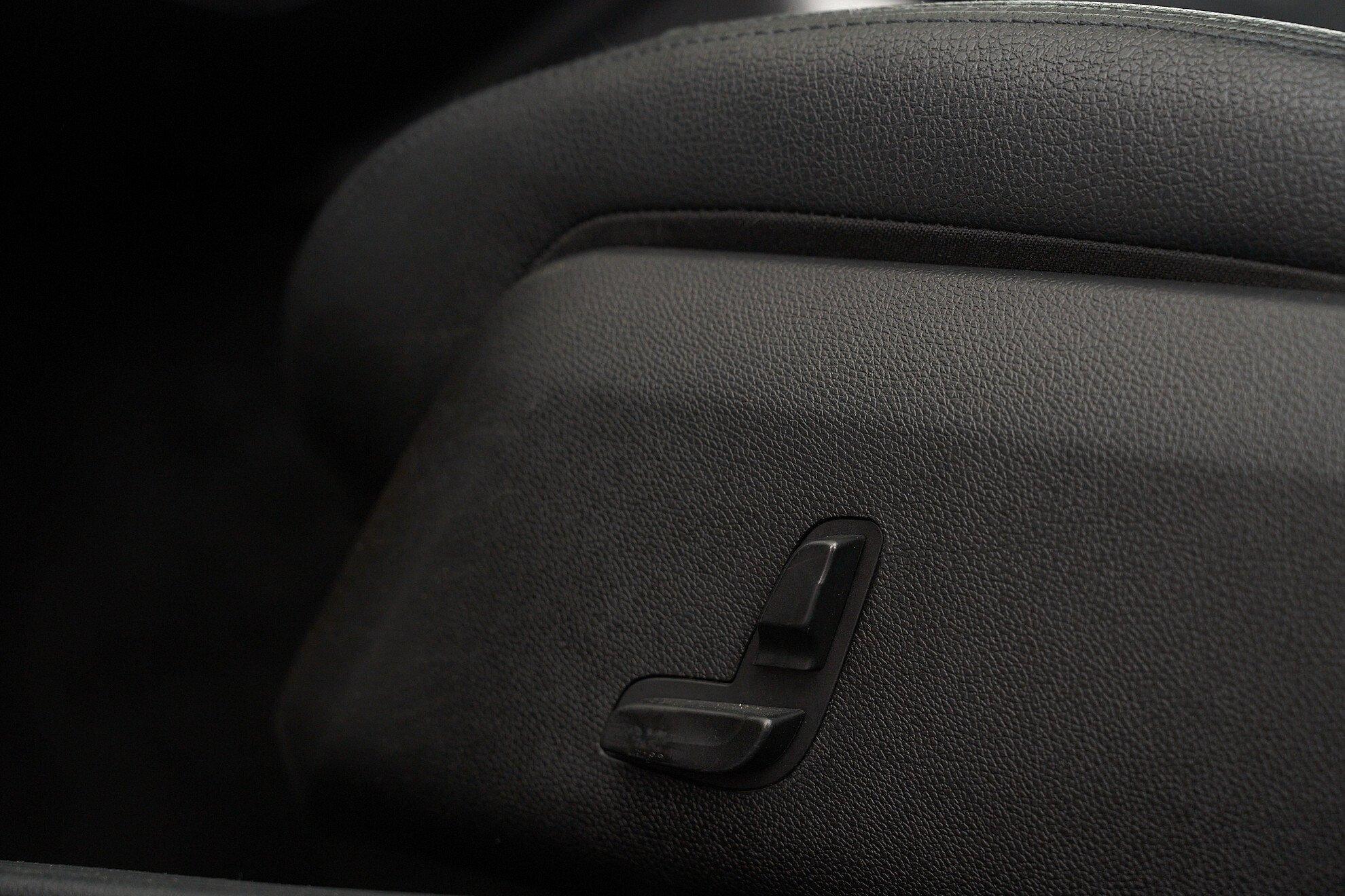 Mercedes-Benz E-Класс 2012, белый