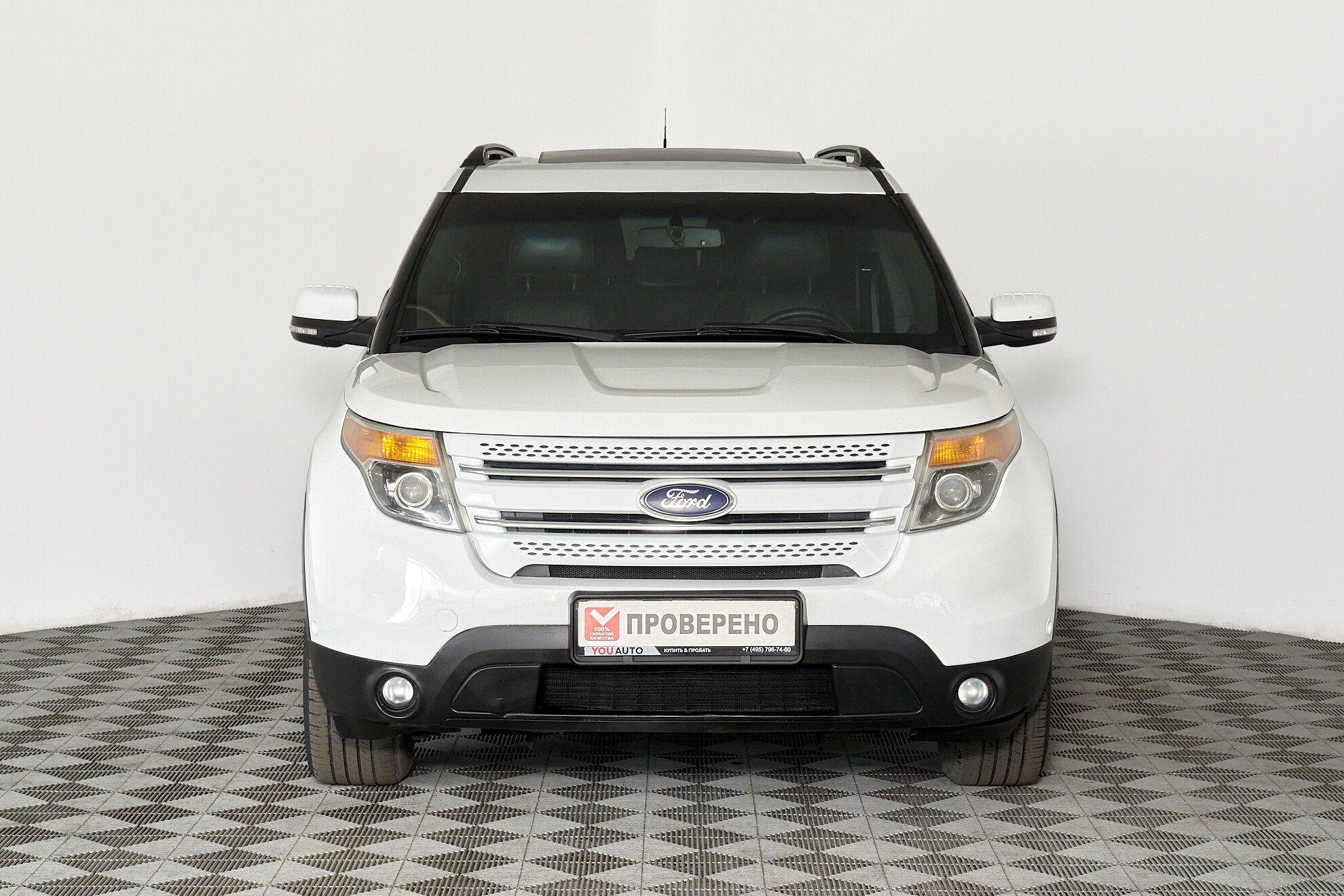 Ford Explorer 2013, белый