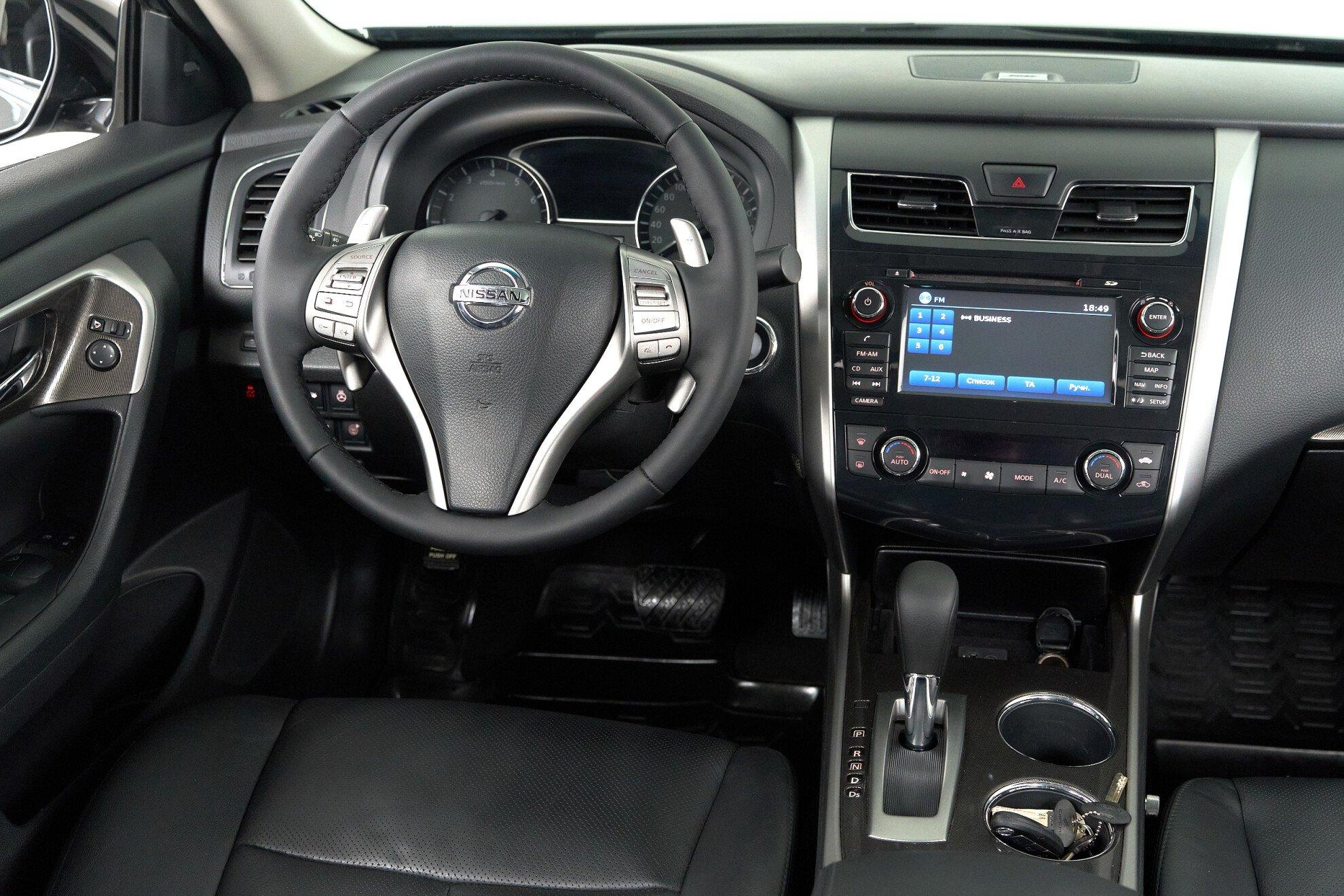 Nissan Teana 2014, черный