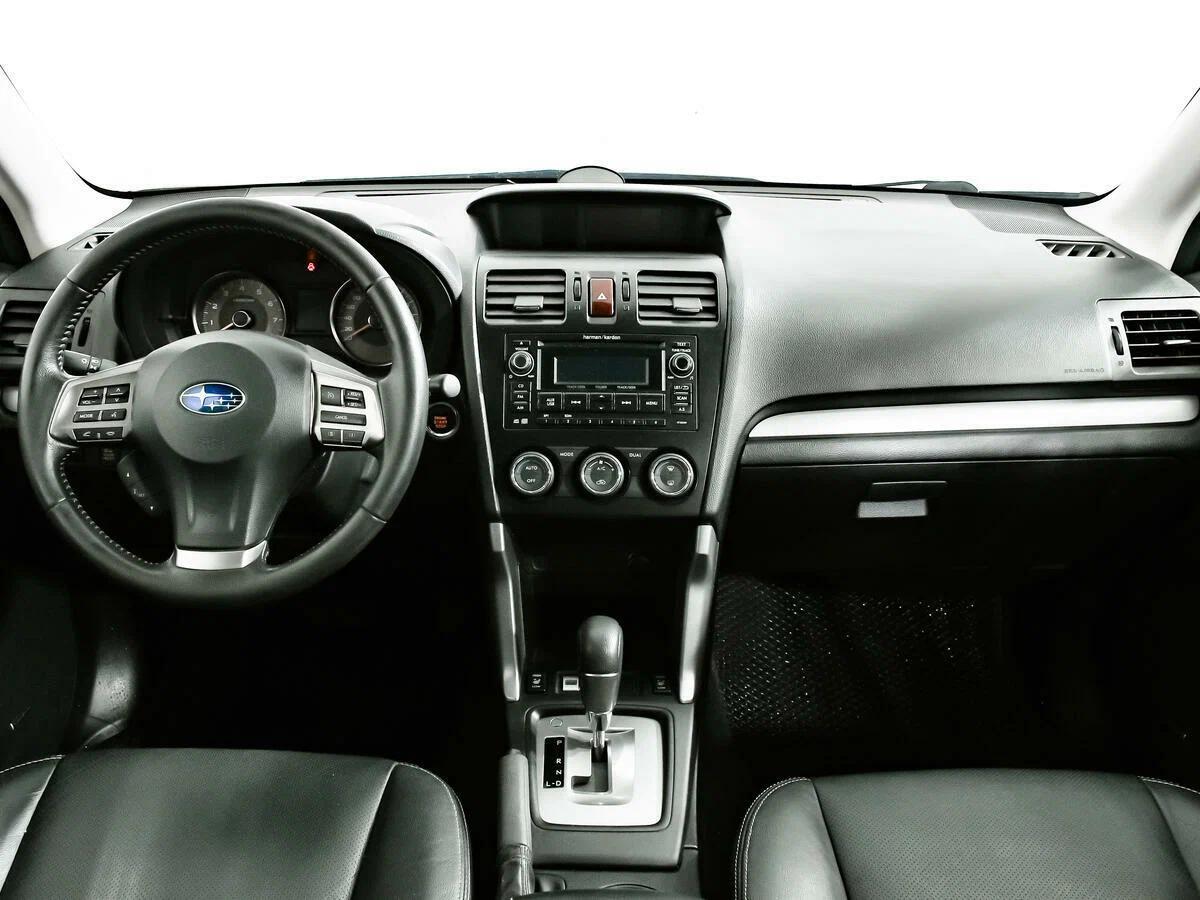 Subaru Forester 2015, бежевый