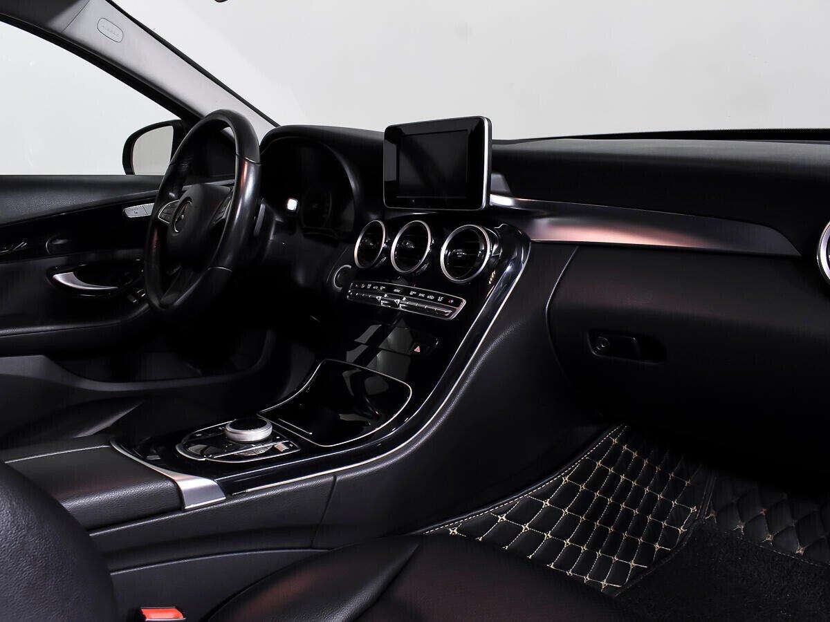 Mercedes-Benz C-Класс 2017, черный
