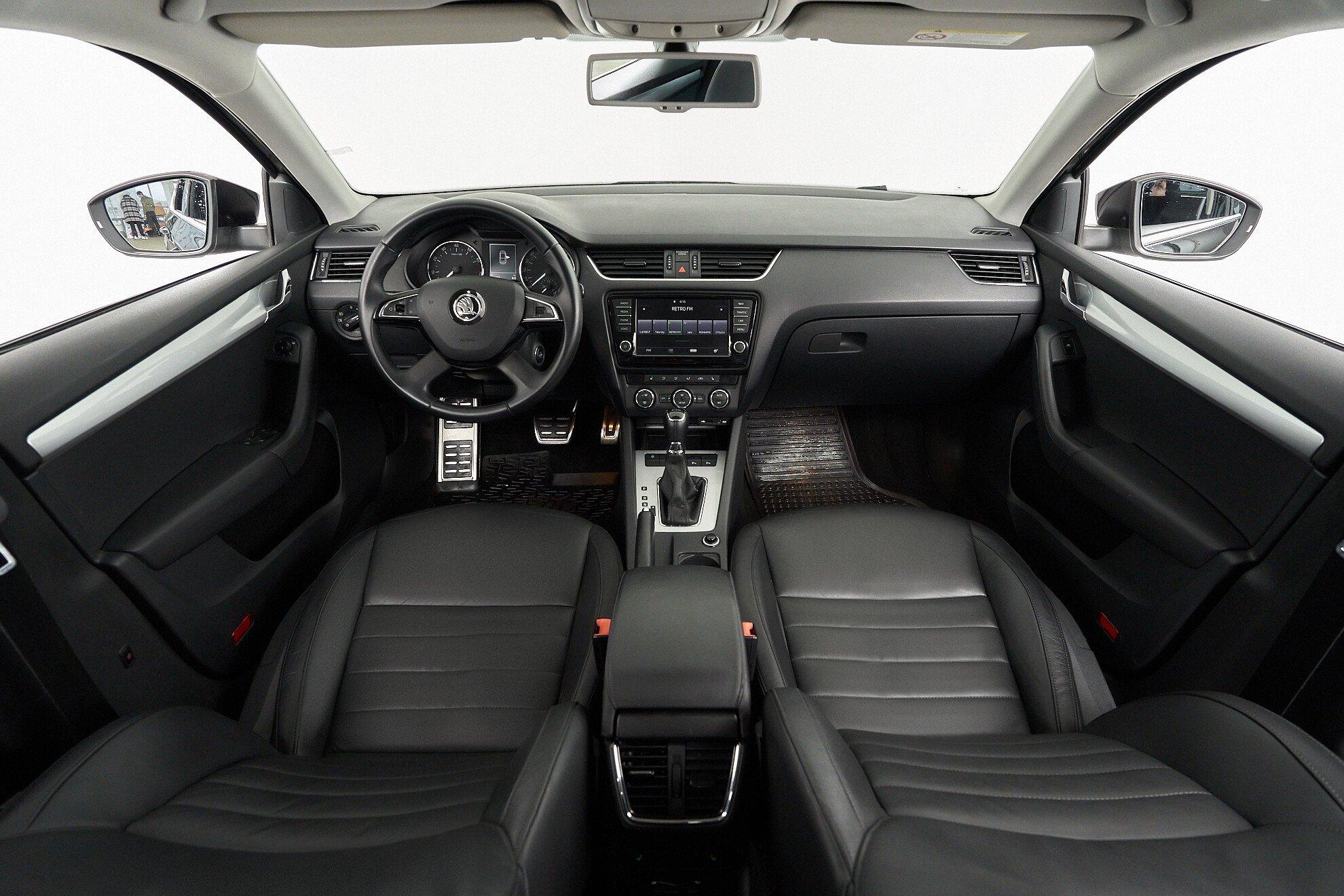 Skoda Octavia 2014, черный
