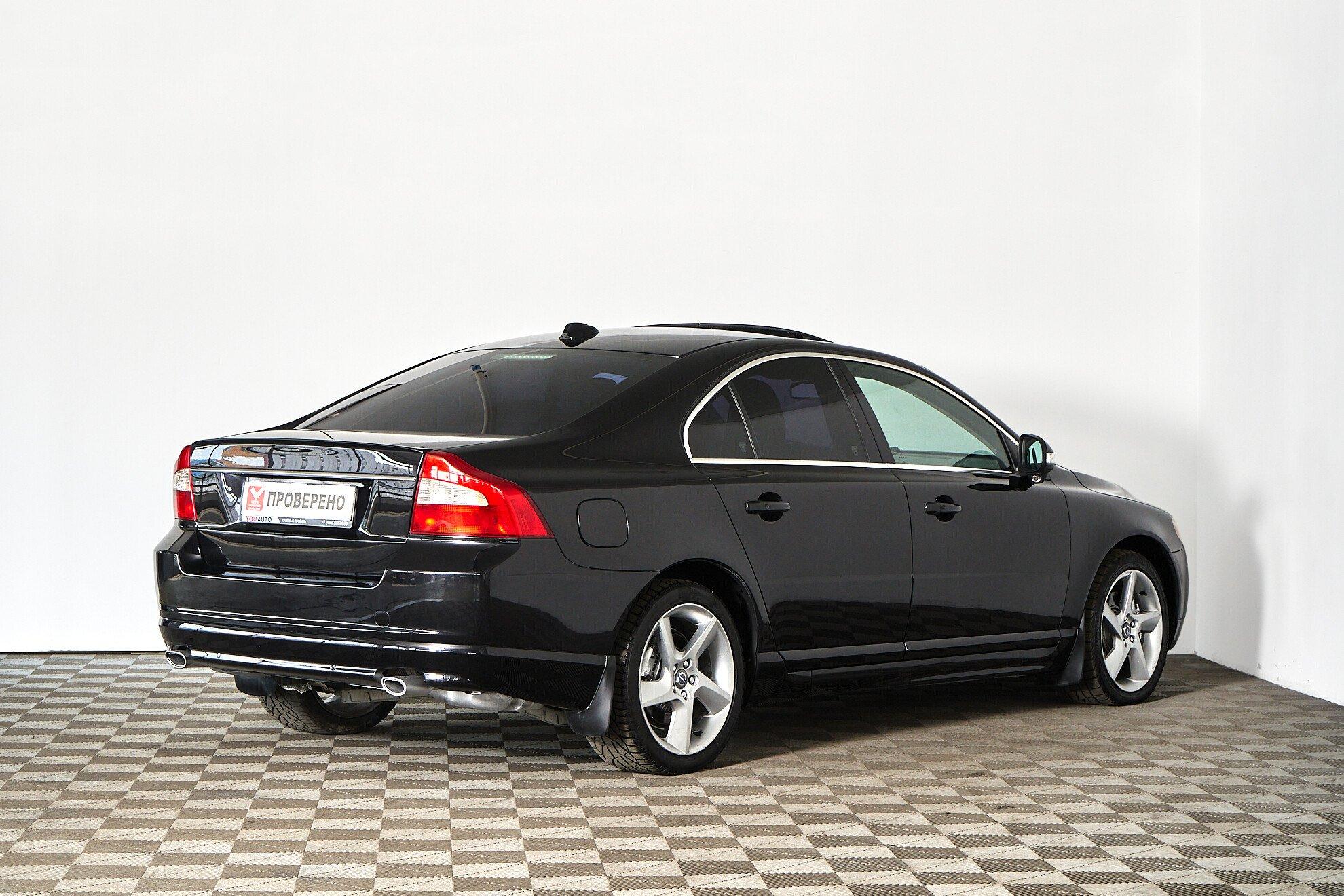 Volvo S80 2009, черный