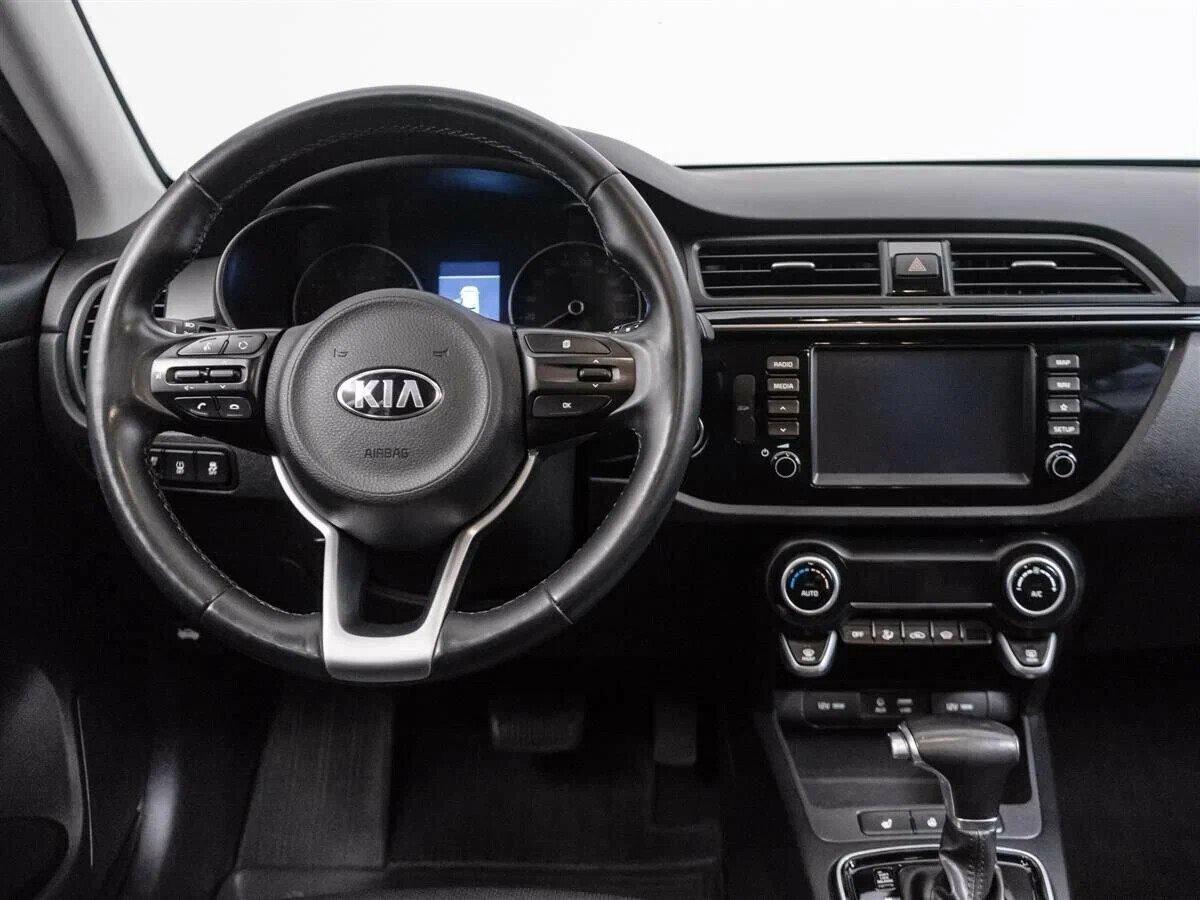 Kia Rio X-Line 2020, черный