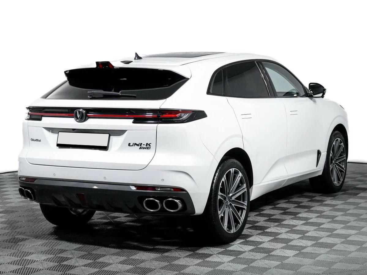 Changan UNI-K 2022, белый