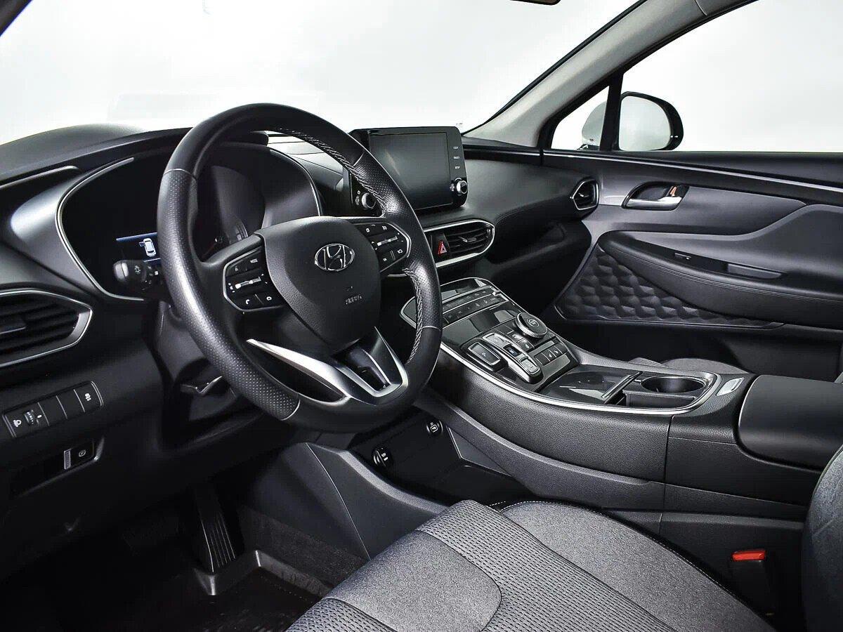 Hyundai Santa Fe 2020, серебряный