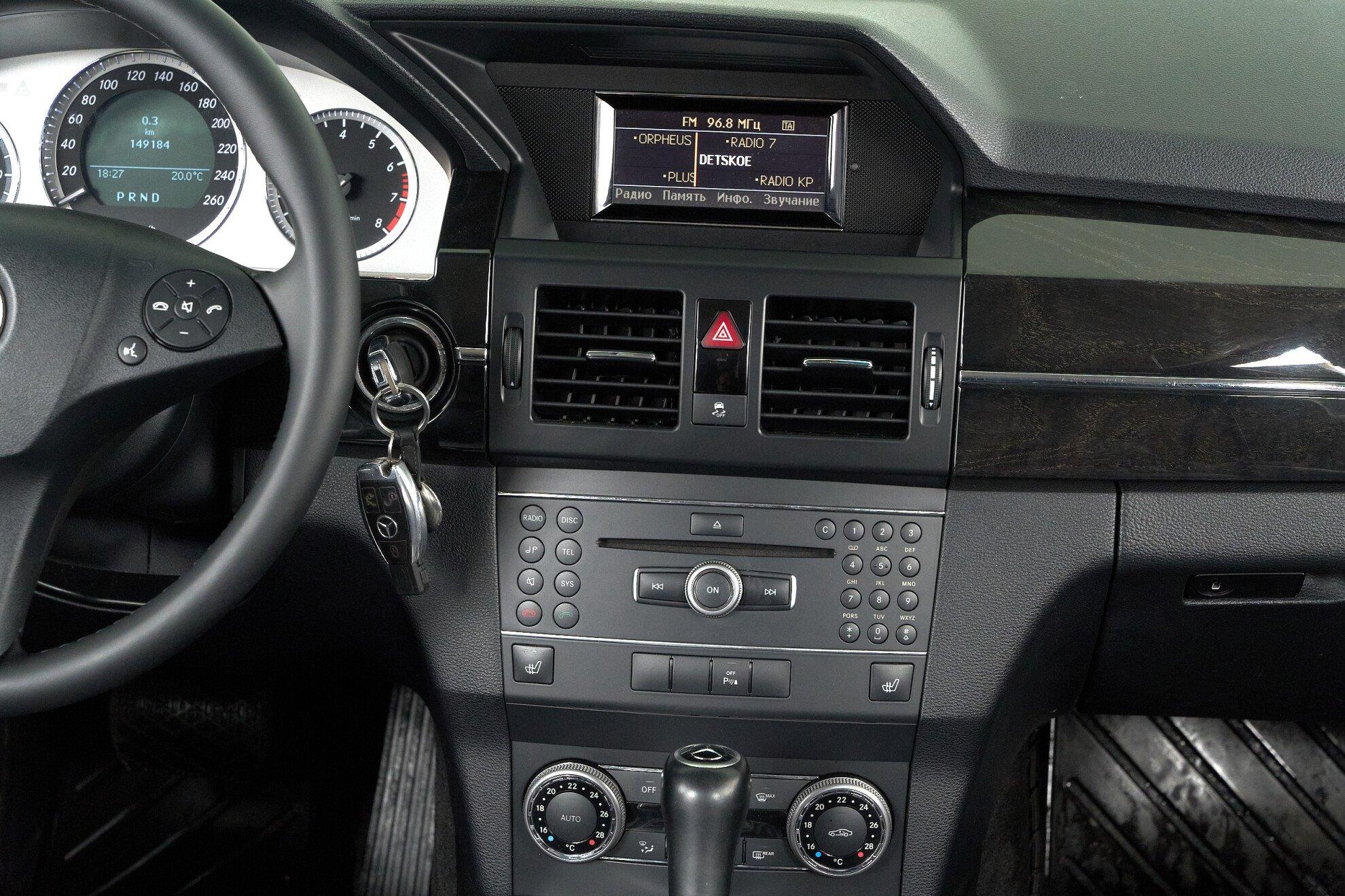 Mercedes-Benz GLK-Класс 2012, белый