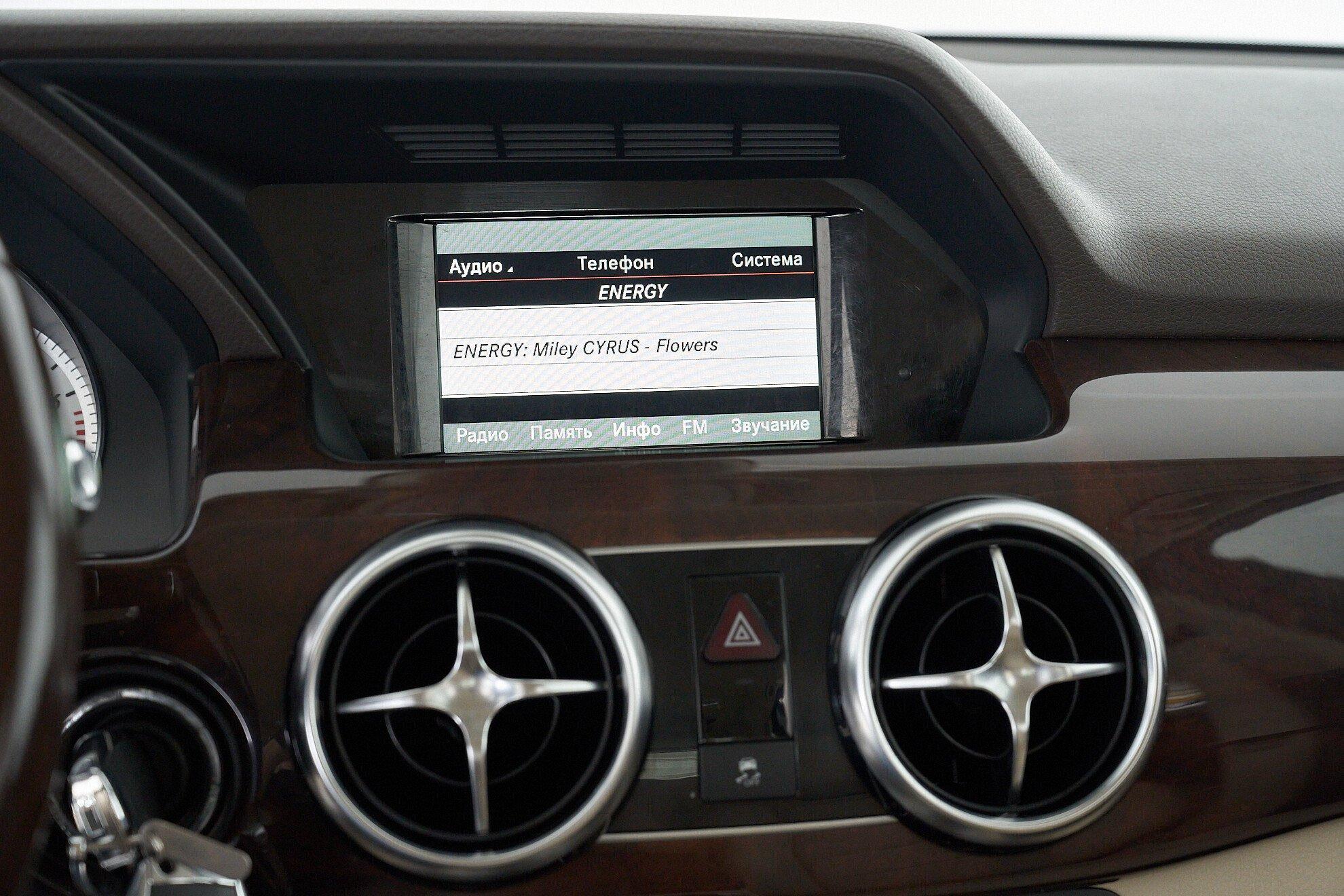 Mercedes-Benz GLK-Класс 2014, коричневый
