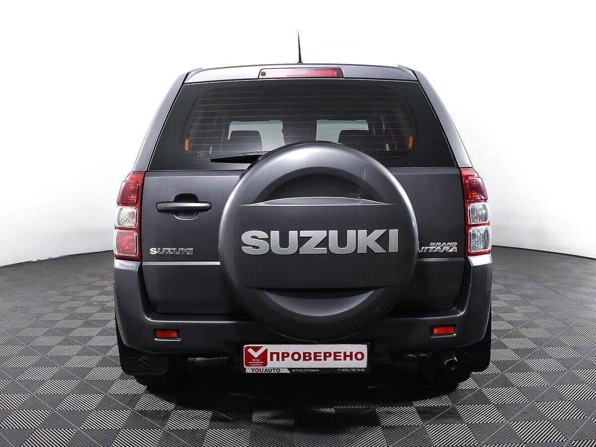 Suzuki Grand Vitara 2014, серый