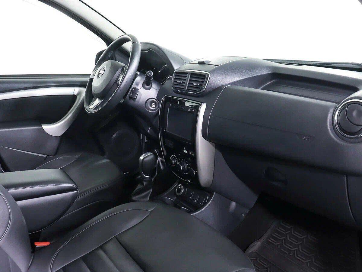 Nissan Terrano 2020, серебряный