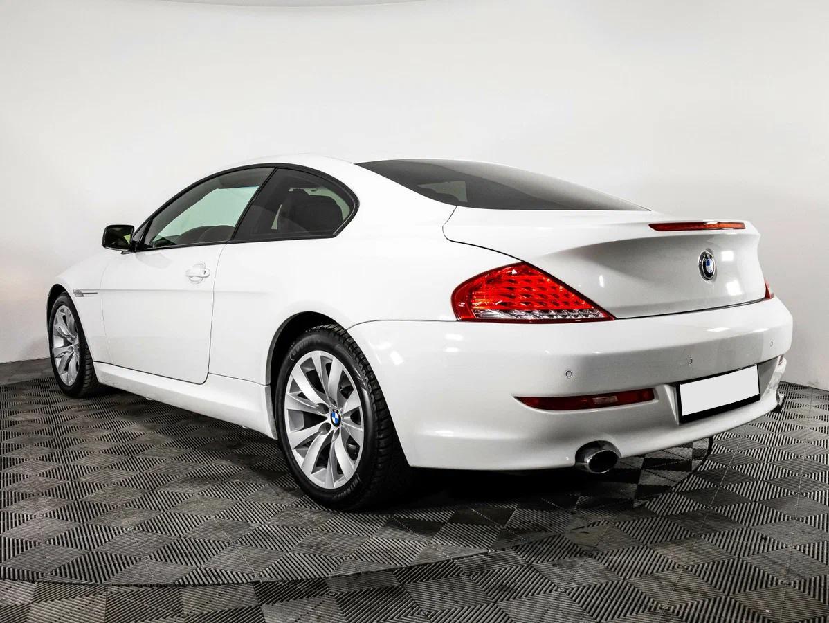 BMW 6 серии 2009, белый