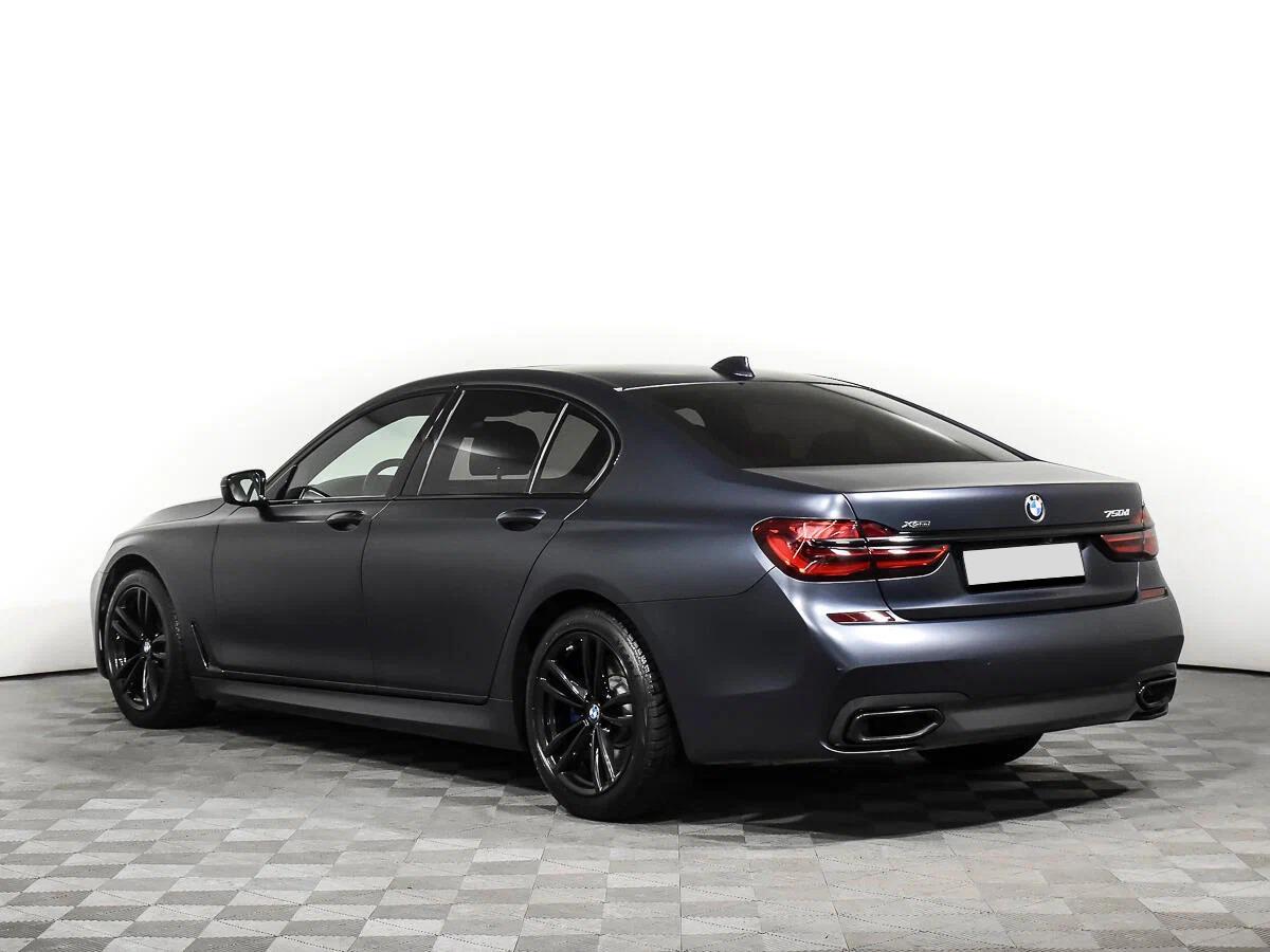 BMW 7 серии 2018, черный
