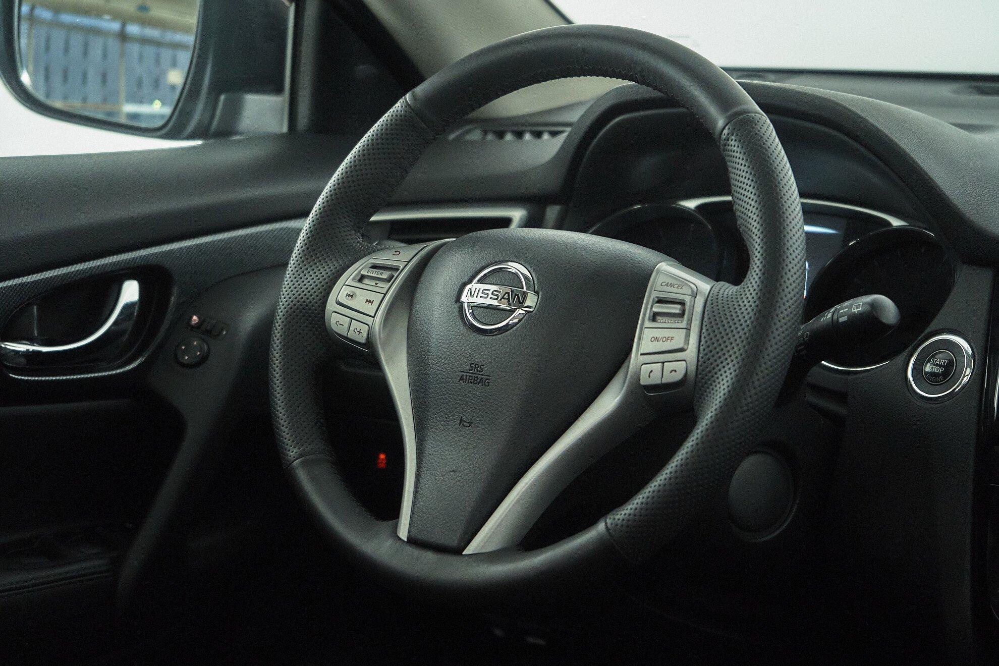 Nissan X-Trail 2016, коричневый