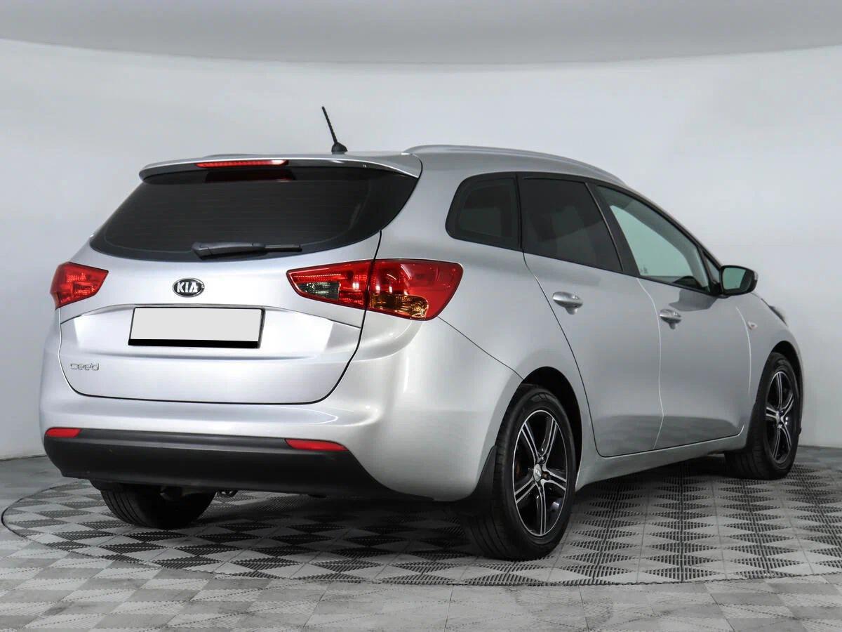 Kia Ceed 2012, серебряный