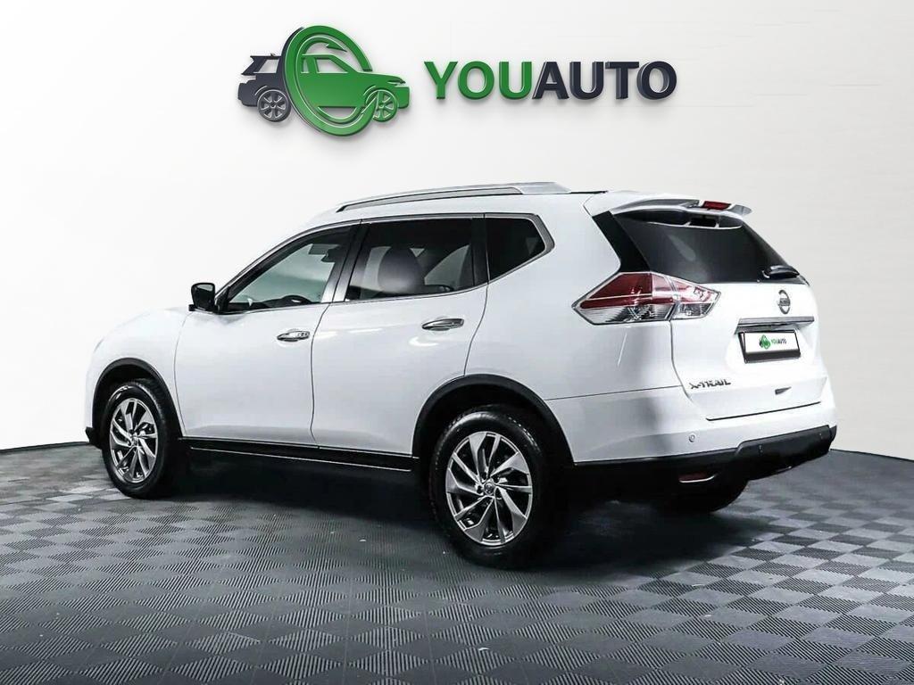Nissan X-Trail 2018, белый
