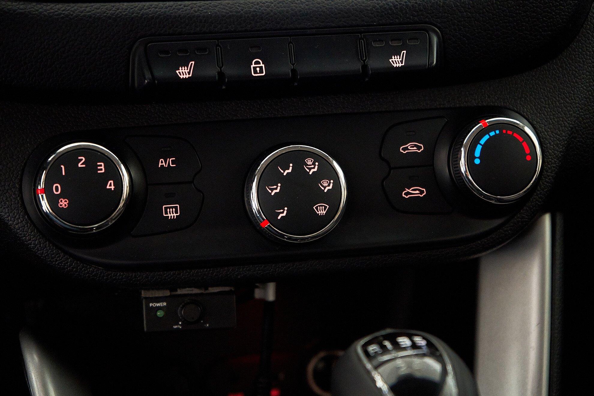 Kia Ceed 2012, красный