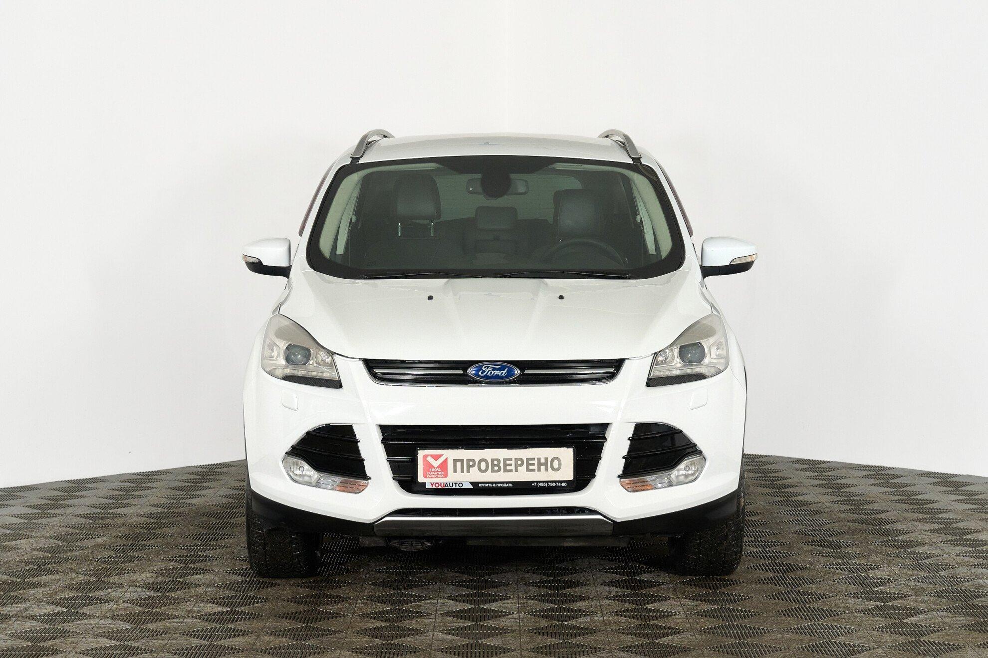 Ford Kuga 2013, белый