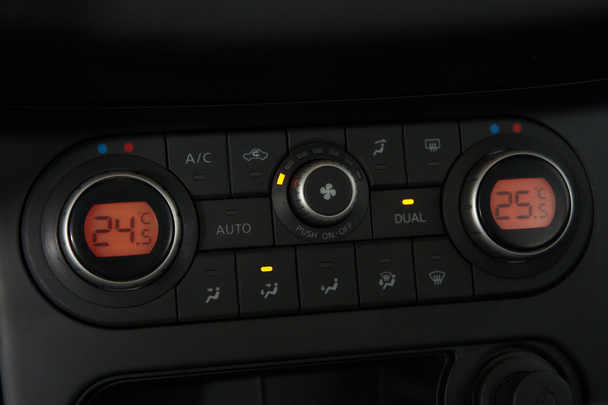 Nissan Qashqai+2 2013, белый